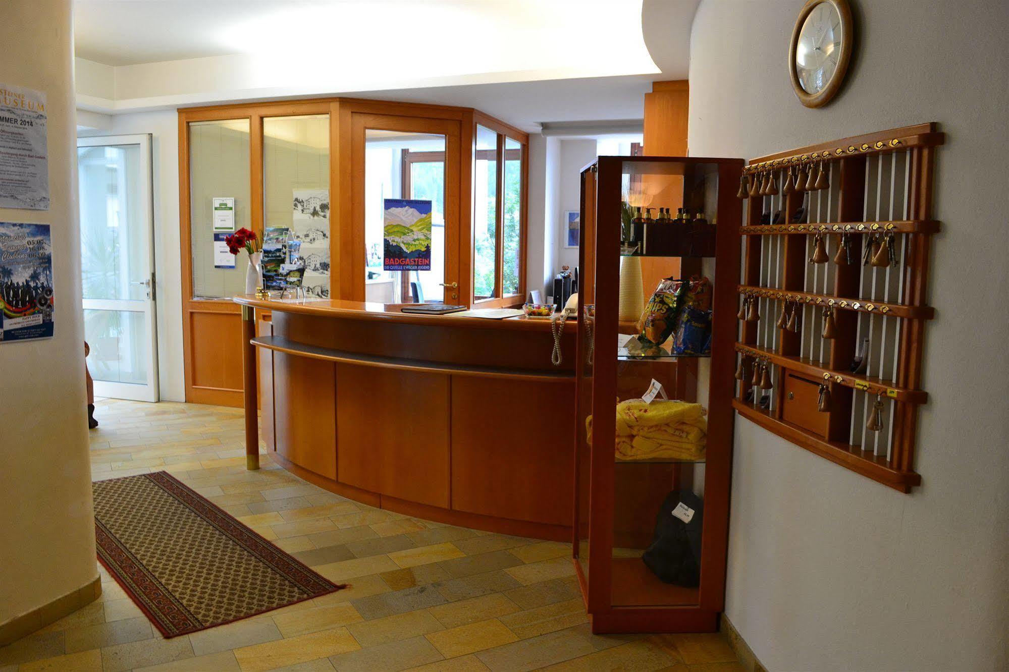 Kur&Ferien Hotel Helenenburg Bad Gastein Exterior photo